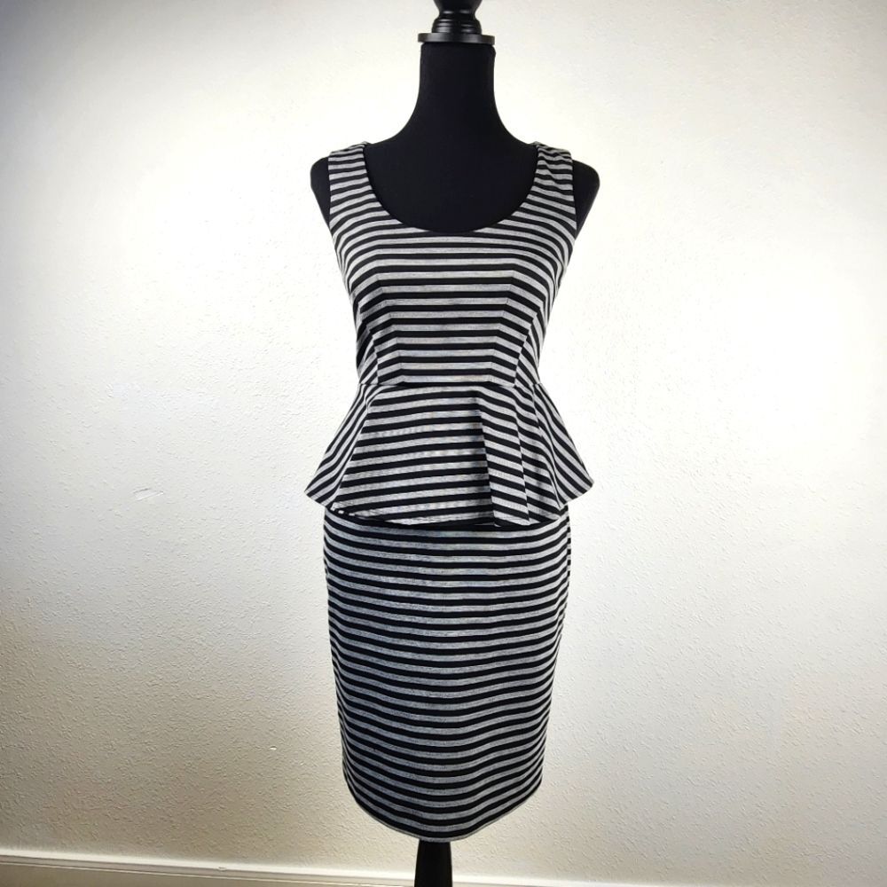 Ann Taylor Black and Gray Striped Sleeveless Pelpum Career Dress Size 0
